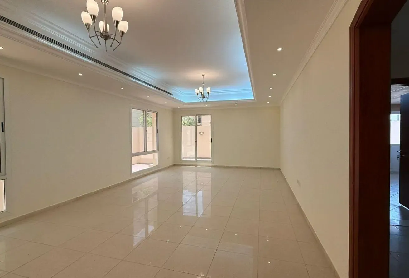 SPACIOUS 3BR TOWNHOUSE VILLA WITH MAIDS ROOM