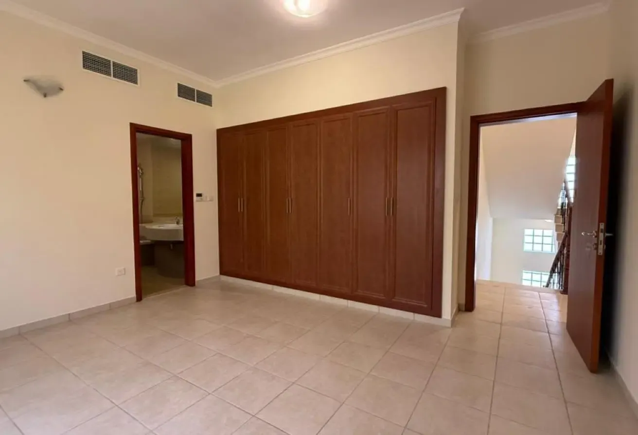 SPACIOUS 3BR TOWNHOUSE VILLA WITH MAIDS ROOM