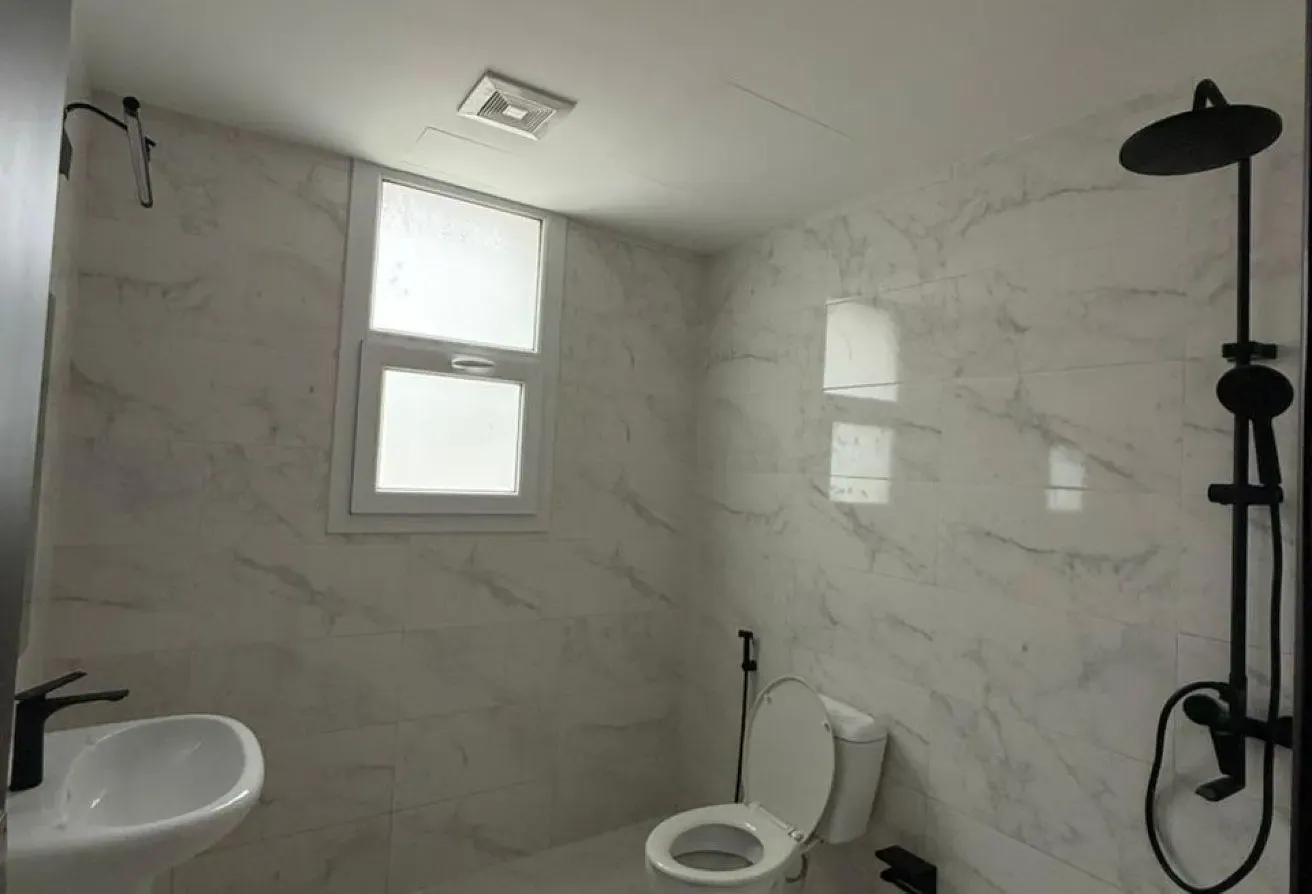 Spacious Villa | 2 Storey | Maid Room | brand new