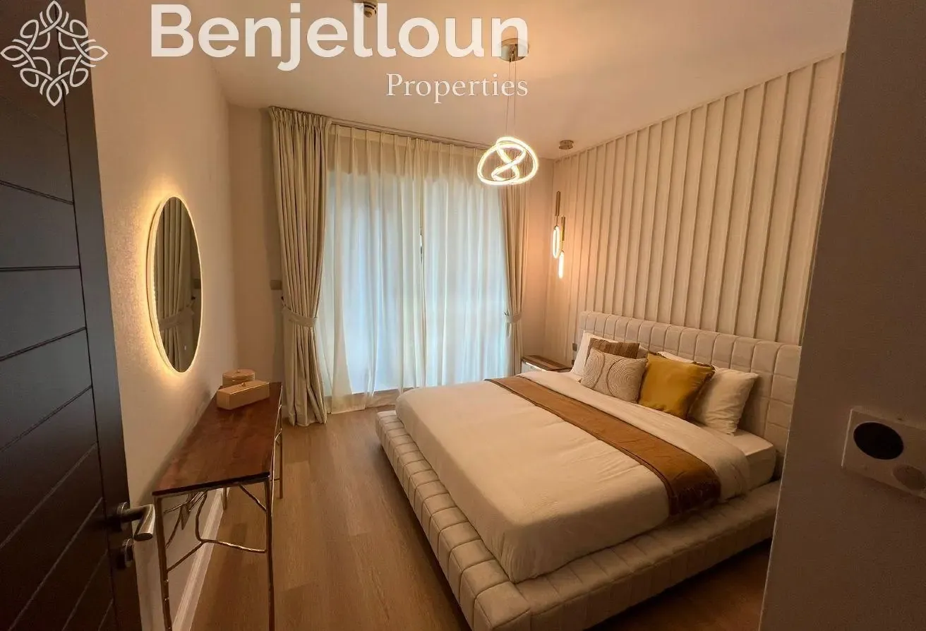 12 Cheques | Premium Apartment Near Burj Khalifa