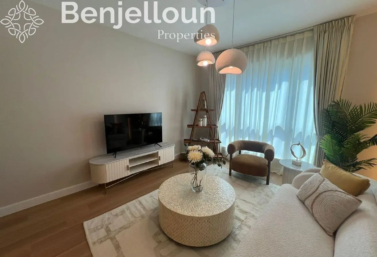 12 Cheques | Premium Apartment Near Burj Khalifa