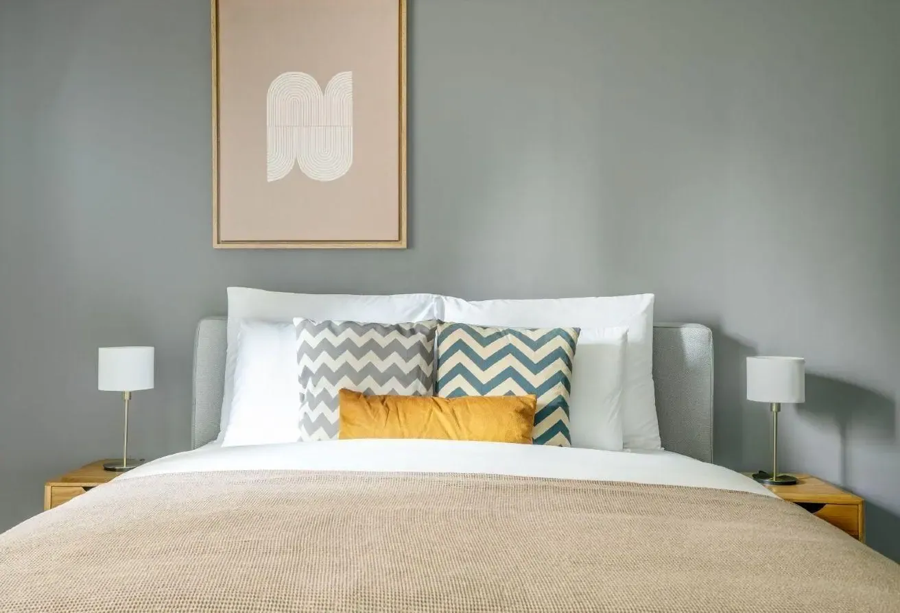 Downtown City Views | Spacious | Prime Location