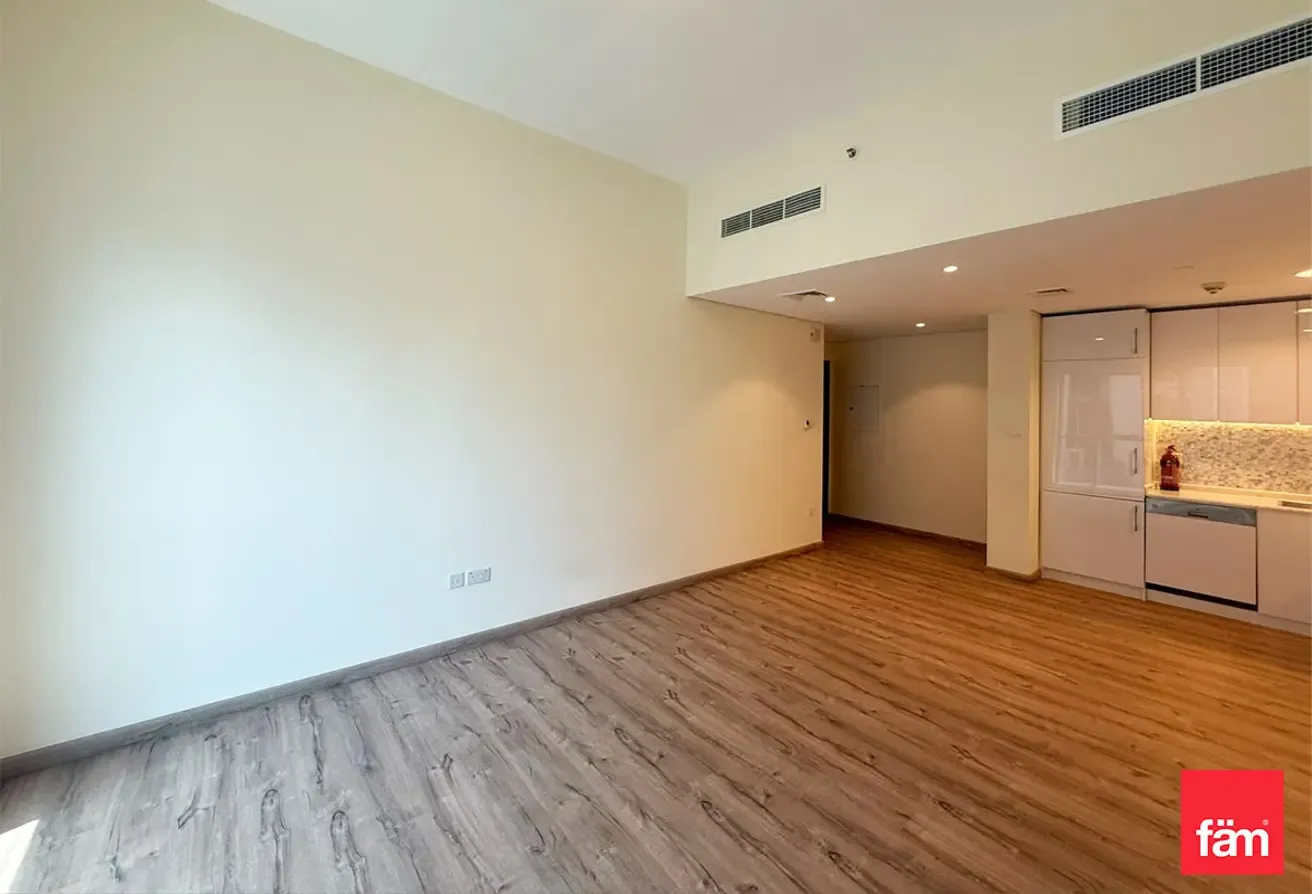 Unfurnished | Partial Burj View | Prime Location