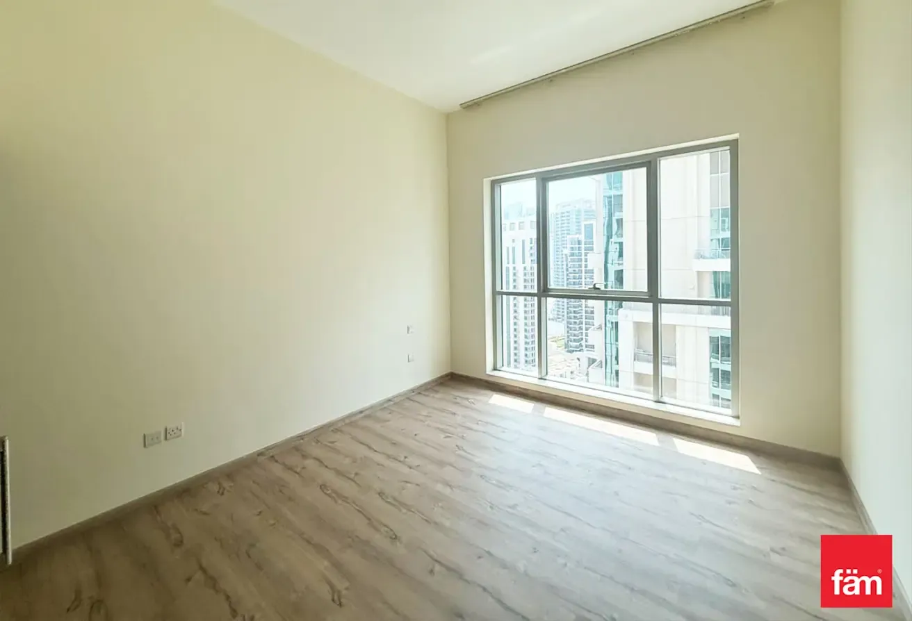 Unfurnished | Partial Burj View | Prime Location