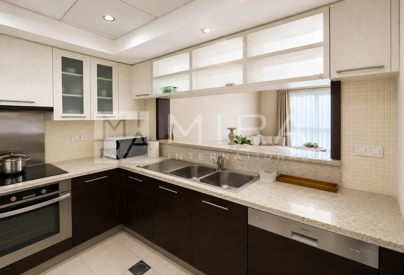 Spacious Living | Burj View | Vacant