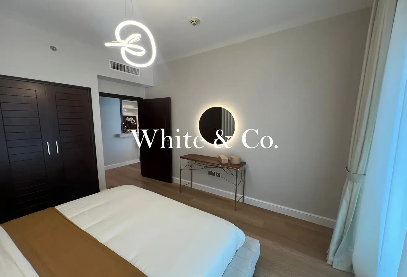 Burj Khalifa View | Fully Furnished| 1 Bed