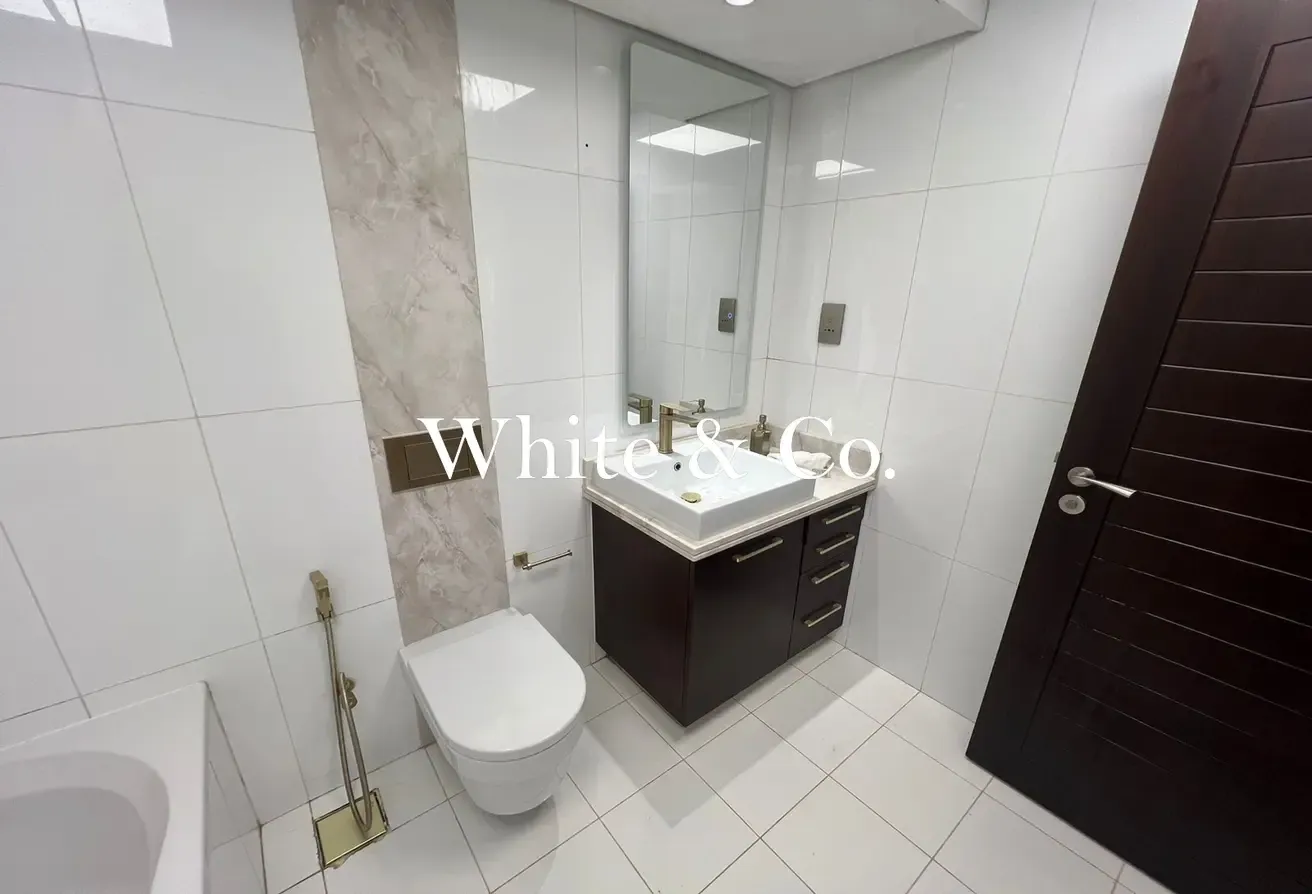 Burj Khalifa View | Fully Furnished| 1 Bed