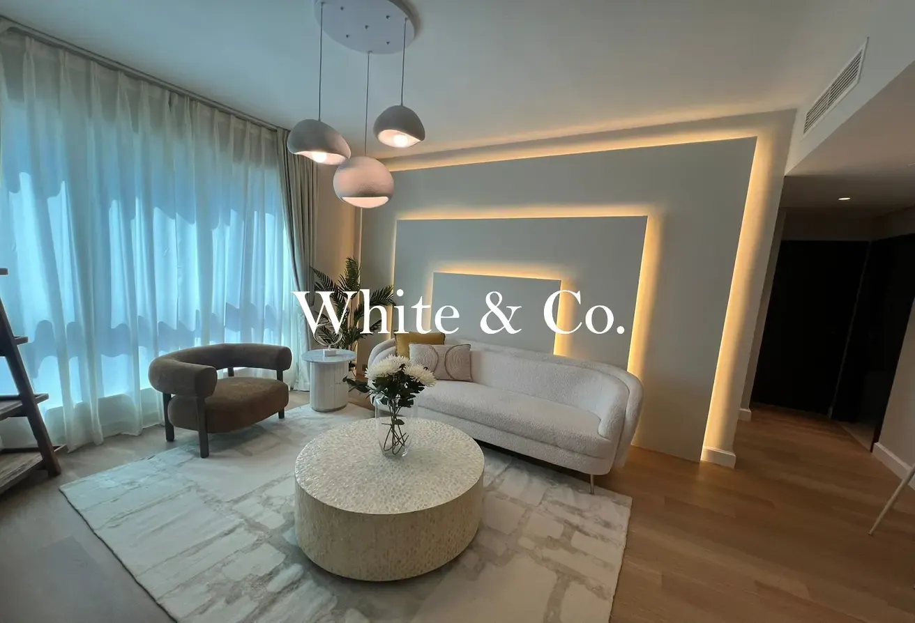 Burj Khalifa View | Fully Furnished| 1 Bed