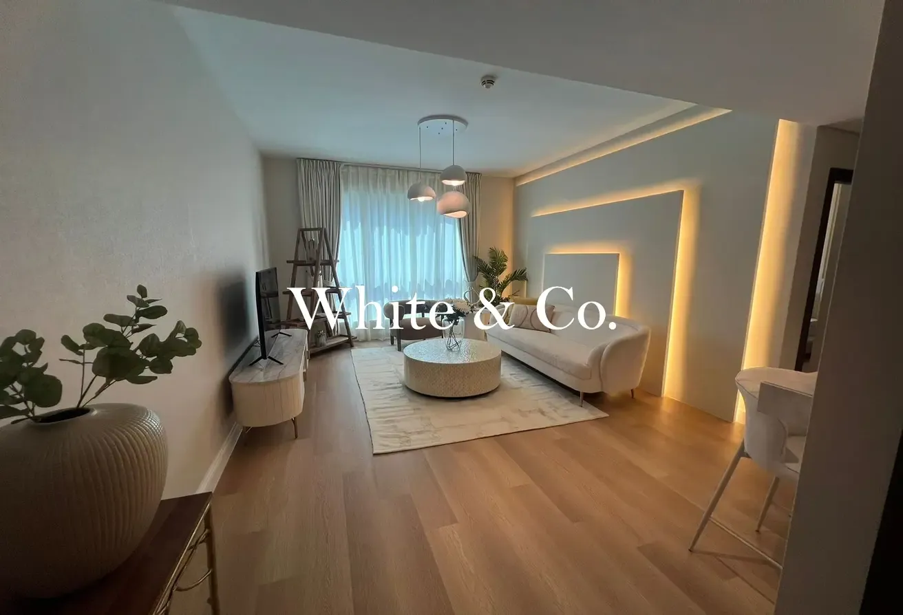 Burj Khalifa View | Fully Furnished| 1 Bed