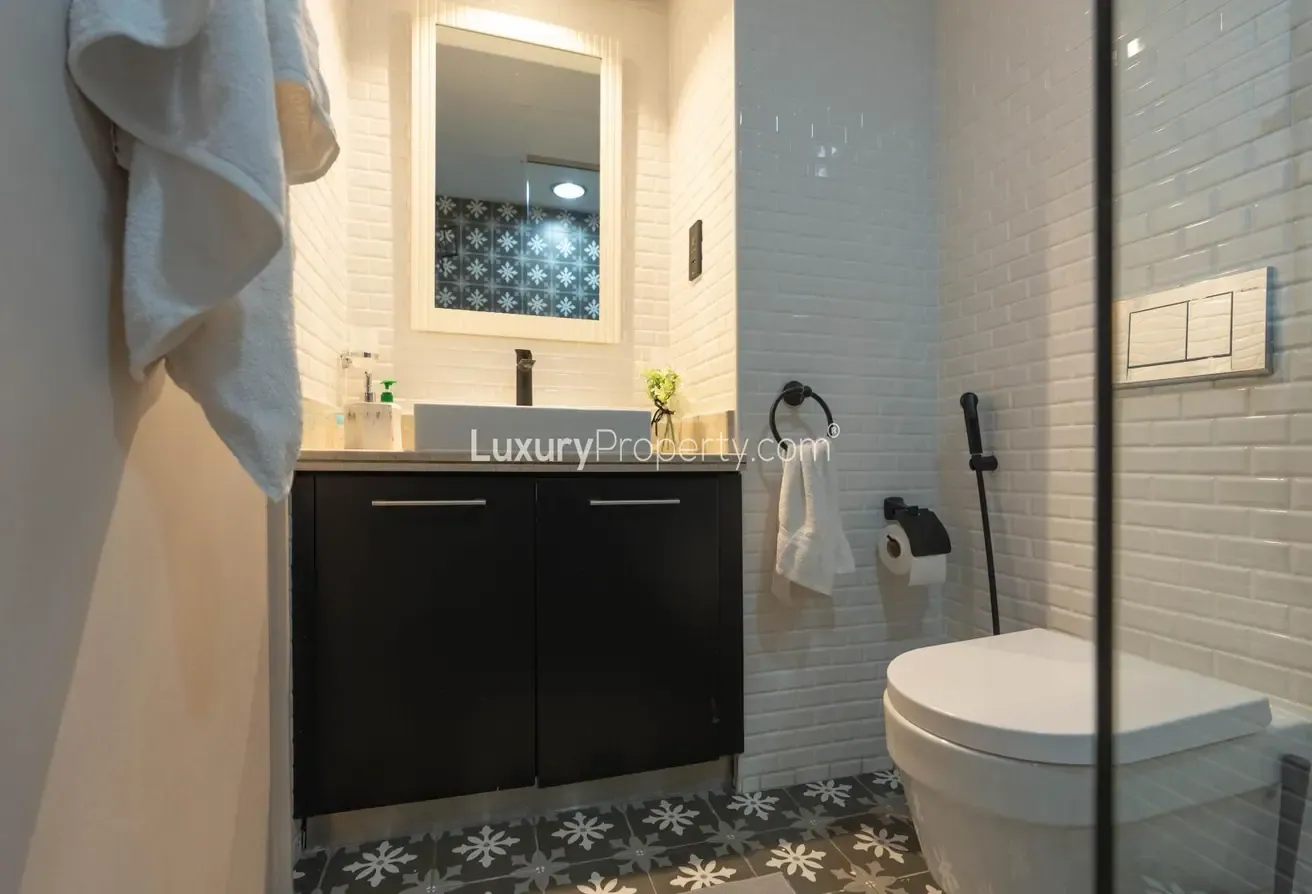 Spacious | Brand New | Fully Upgraded Studio