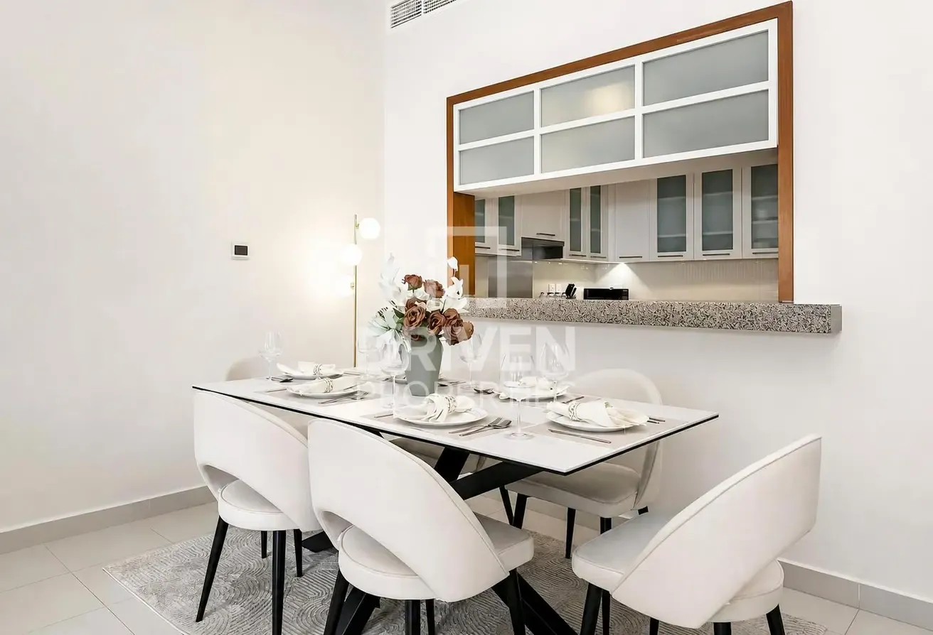 Burj Khalifa View | Prime Location | Spacious