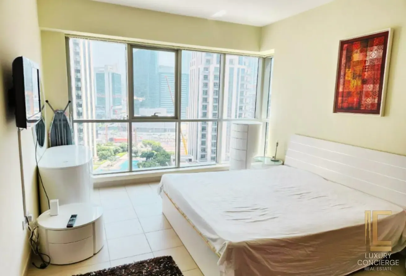 Fully Furnished | Boulevard View  | Mid Floor
