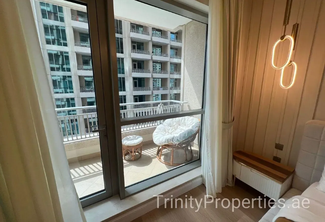Fully Furnished | Burj Khalifa Views | 24 AUG