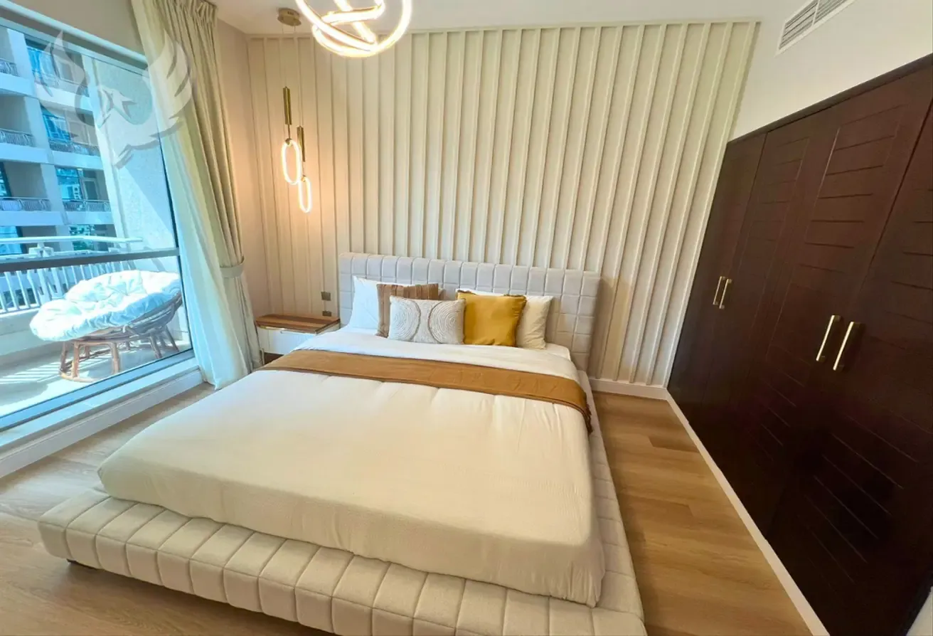 Upgraded 1BR | Burj Khalifa View | Chiller Free