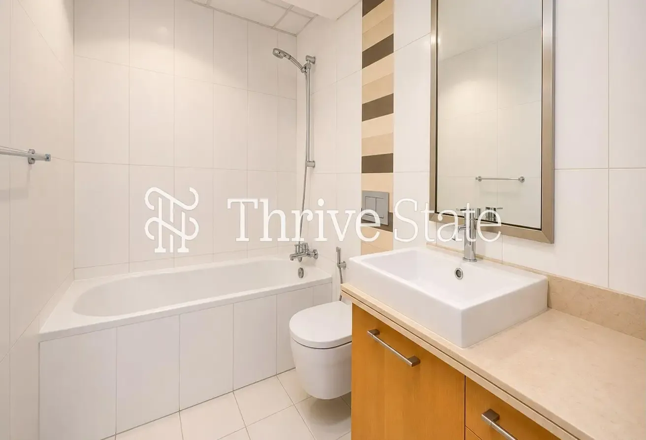 Burj Khalifa View | Fully Furnished | Vacant Now