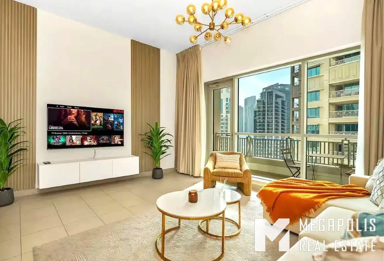 Luxury 2BR | Burj Khalifa View | Vacant Now