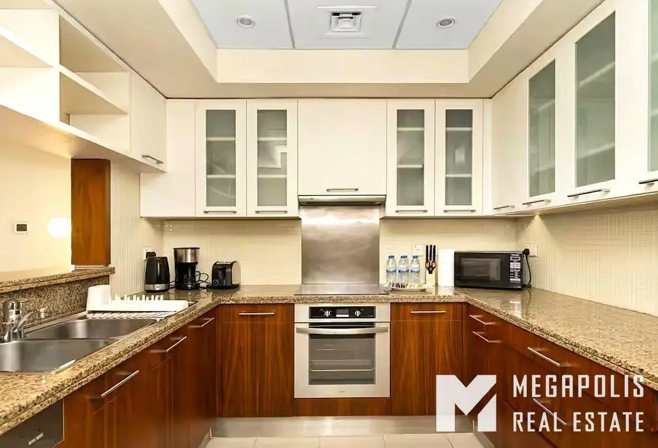 Luxury 2BR | Burj Khalifa View | Vacant Now