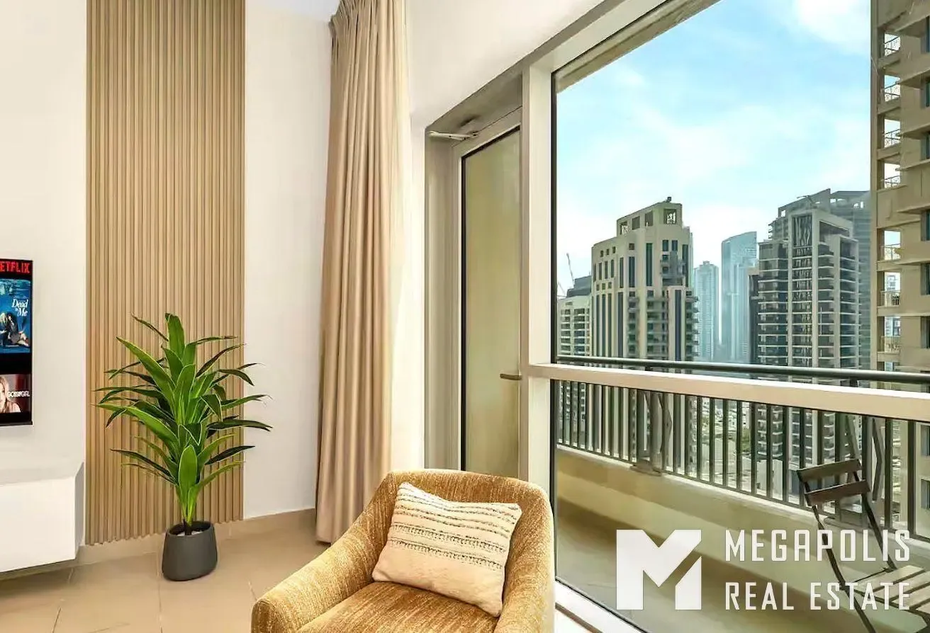 Luxury 2BR | Burj Khalifa View | Vacant Now