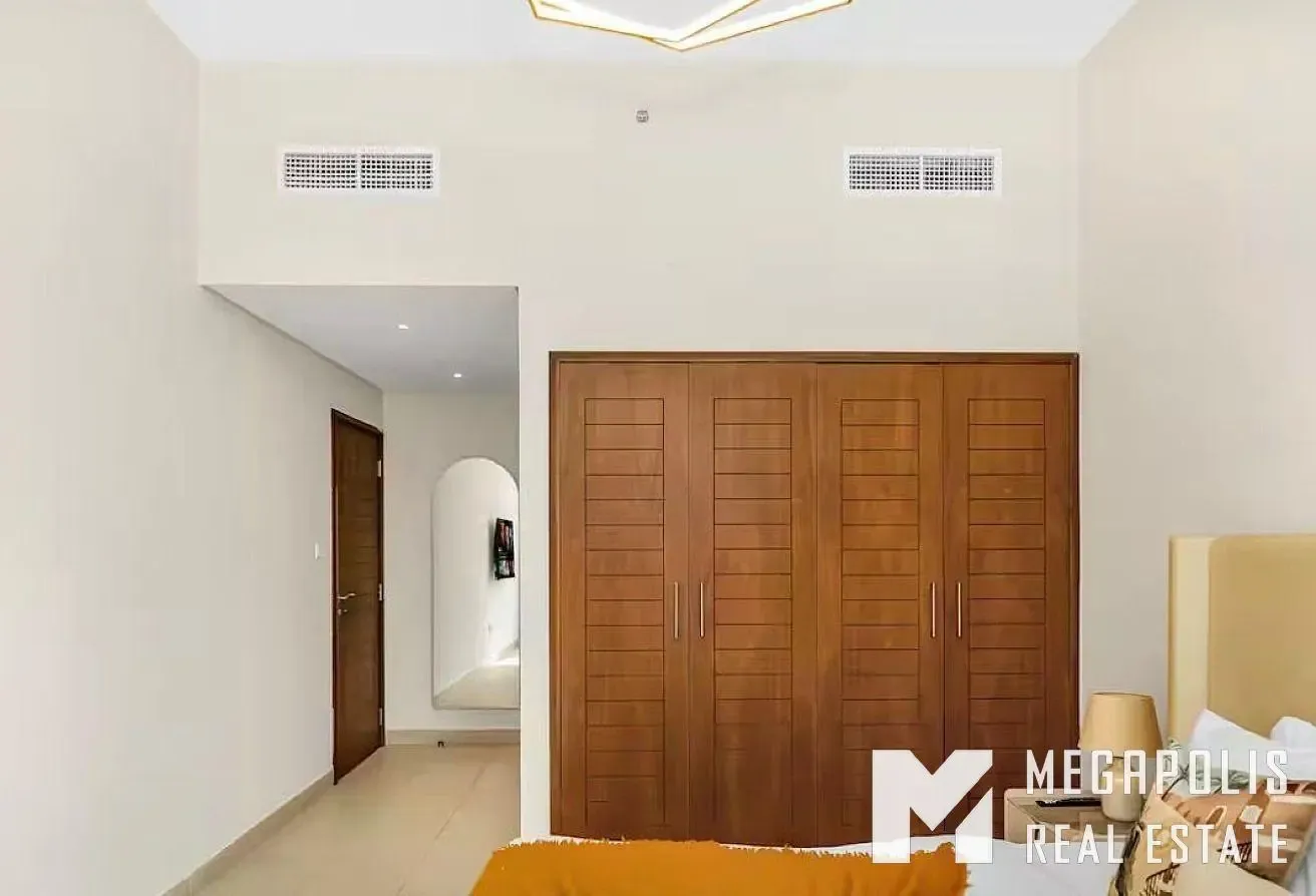 Luxury 2BR | Burj Khalifa View | Vacant Now