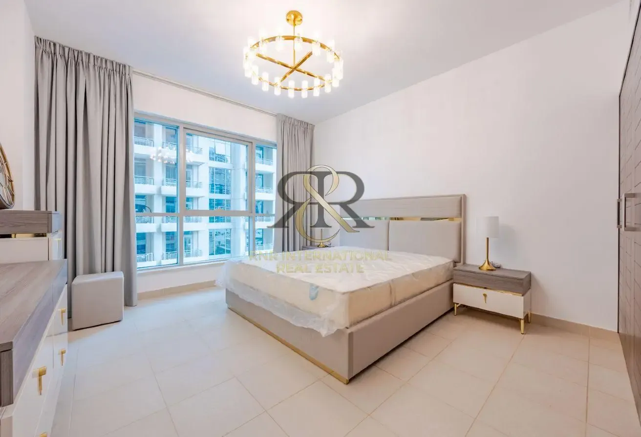 Modern 1BR | Fully Furnished | Pool View
