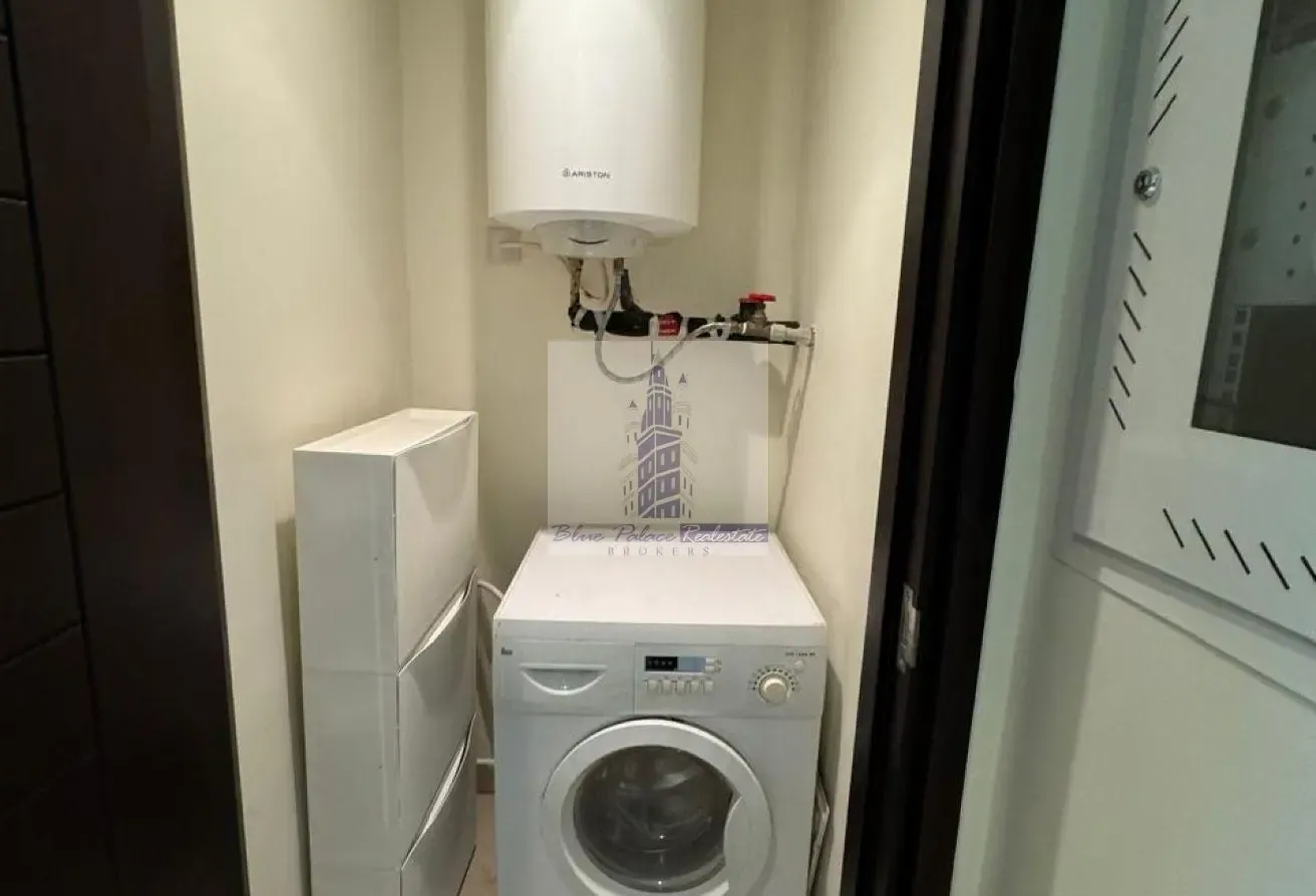 Burj views One Bedroom Mid Floor Boulevard Centra