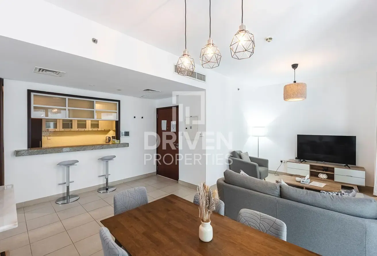 Prime Location | Fully Furnished | Mid Floor