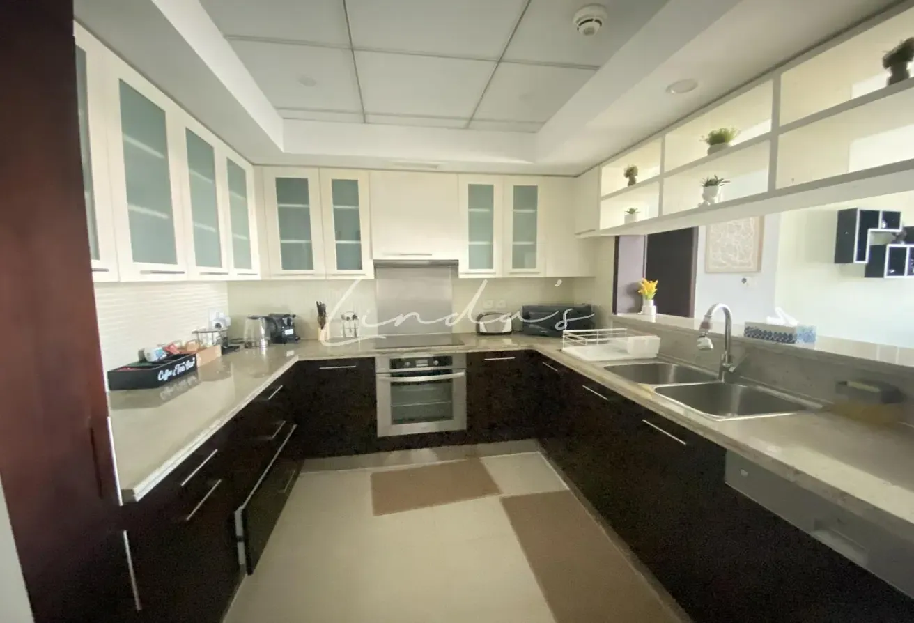 Furnished | Private Pool | High Floor