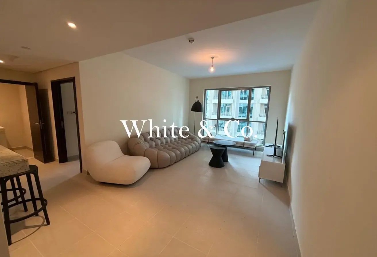 PARTLY FURNISHED | 1 BEDROOM | POOL VIEW