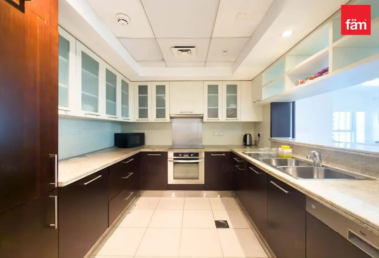 Fully Furnished | Vacant | Spacious | 4 Cheques