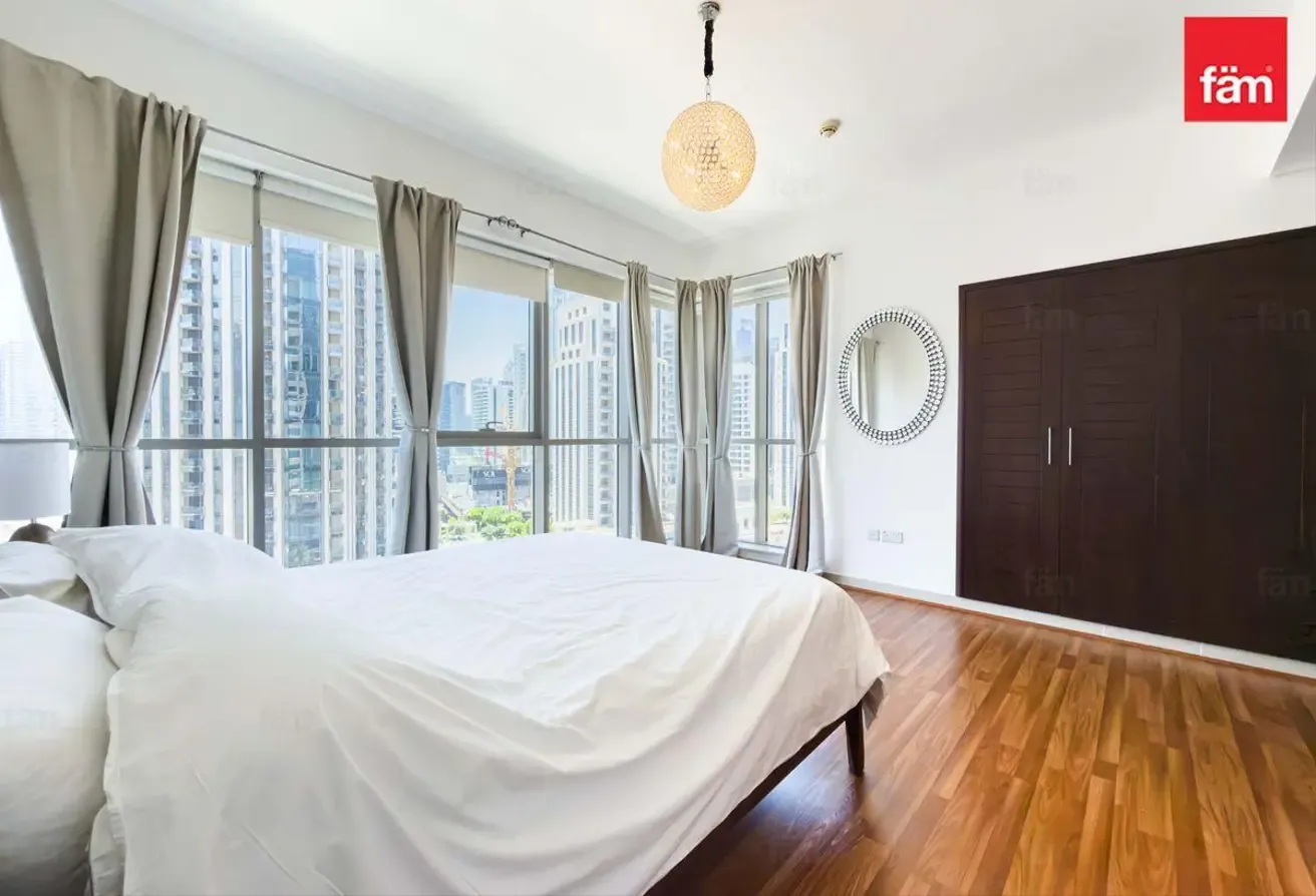 Fully Furnished | Vacant | Spacious | 4 Cheques