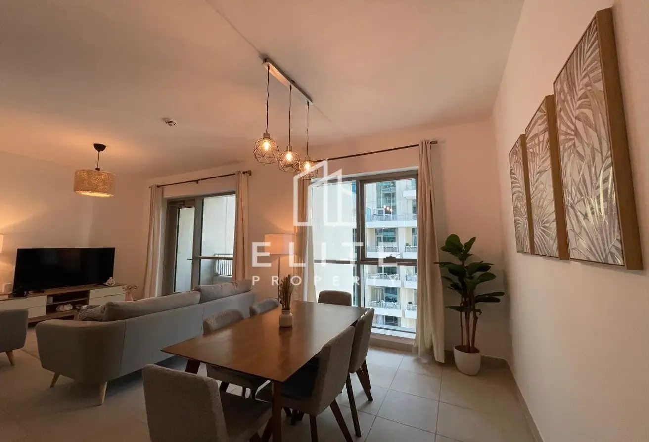 Vacant | Furnished | Bright Unit
