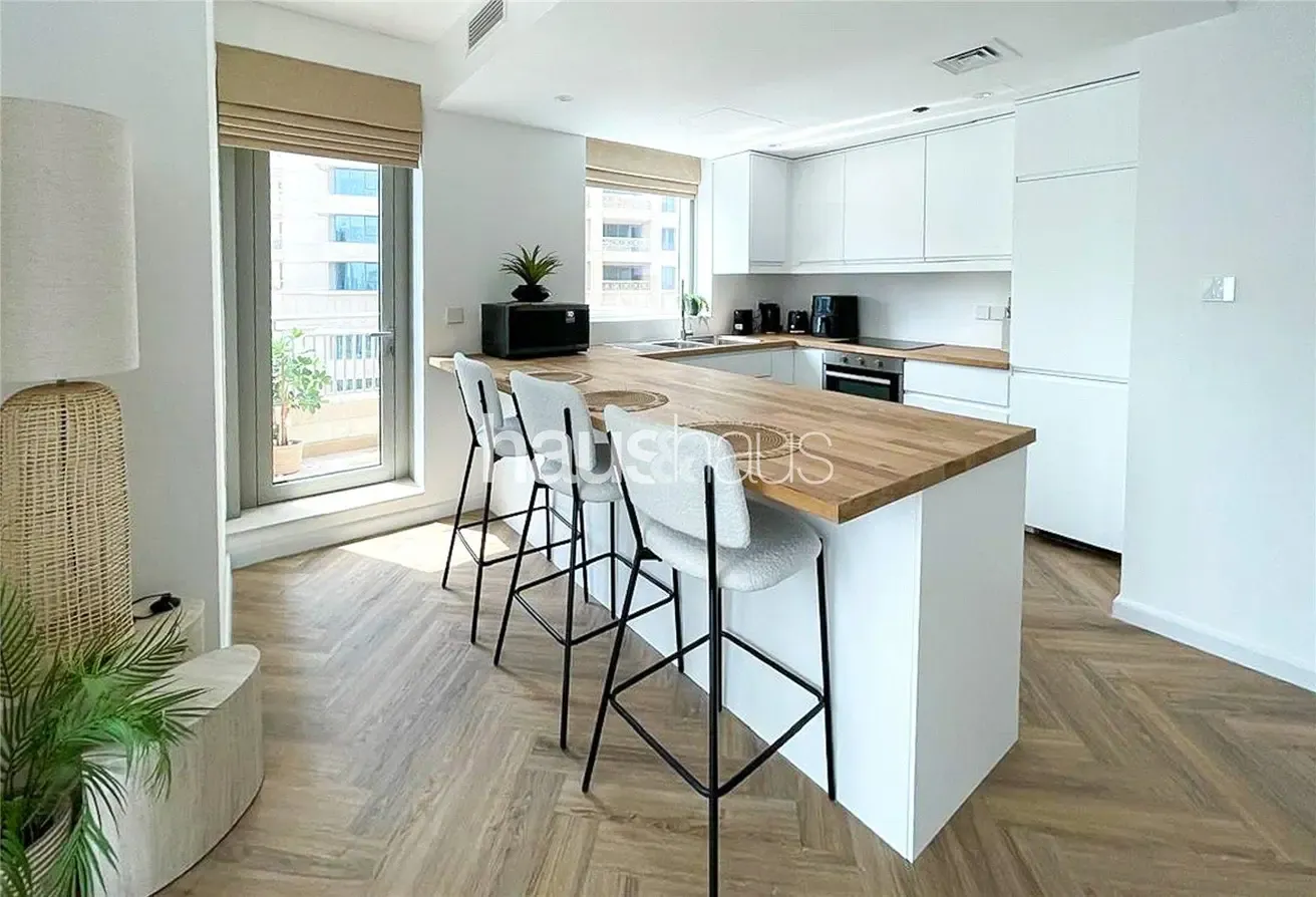 Fully Renovated | Full Burj View | Luxury