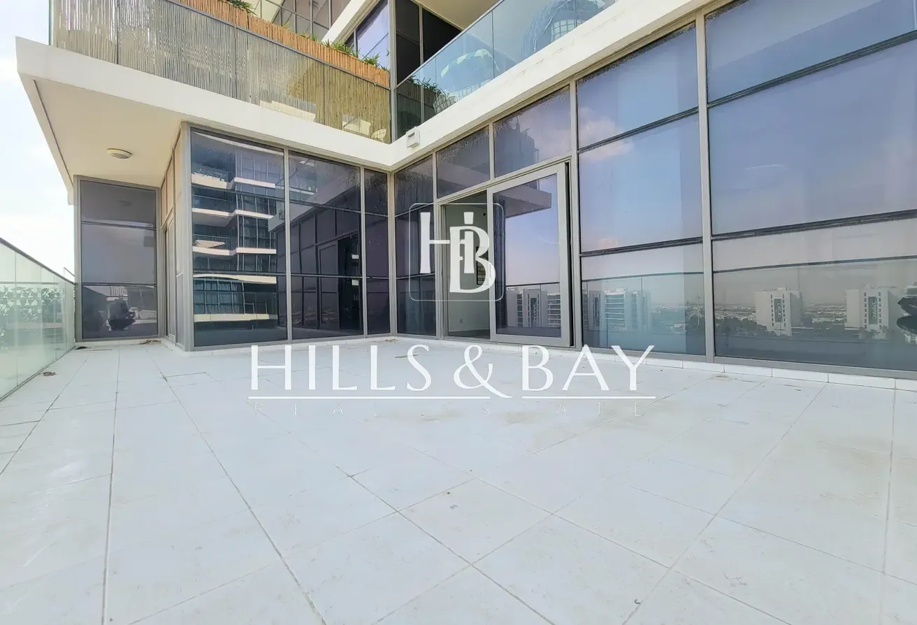 Golf Facing 2B/R | Large Master Bed | Terrace