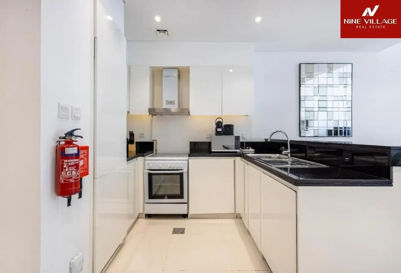 Furnished 2 Bed +Maid - Golf & Pool View - Terrace