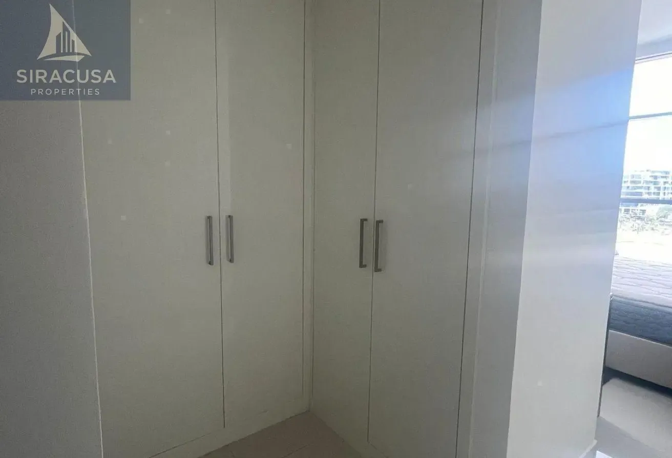 Spacious 2BR with Golf View | Fully Furnished