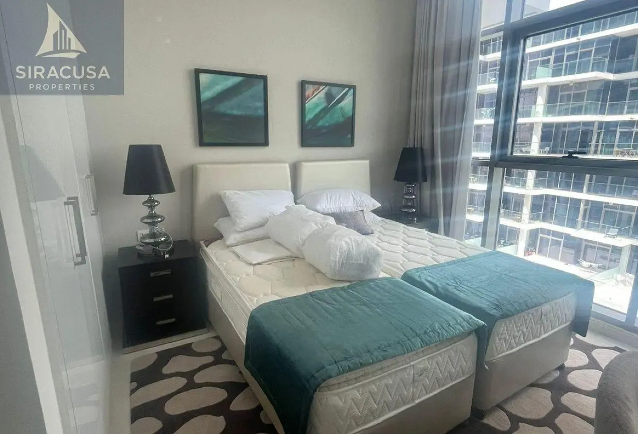 Spacious 2BR with Golf View | Fully Furnished
