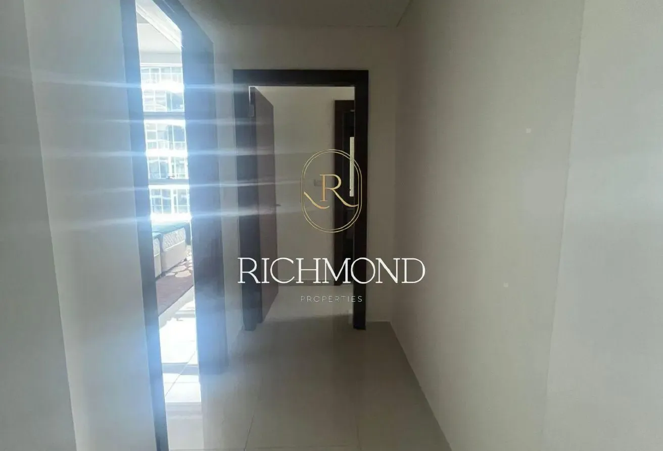 Spacious | High Floor | Golf Course | Furnished