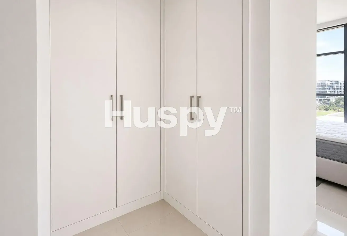Fully Furnished | Vacant | Golf Course View