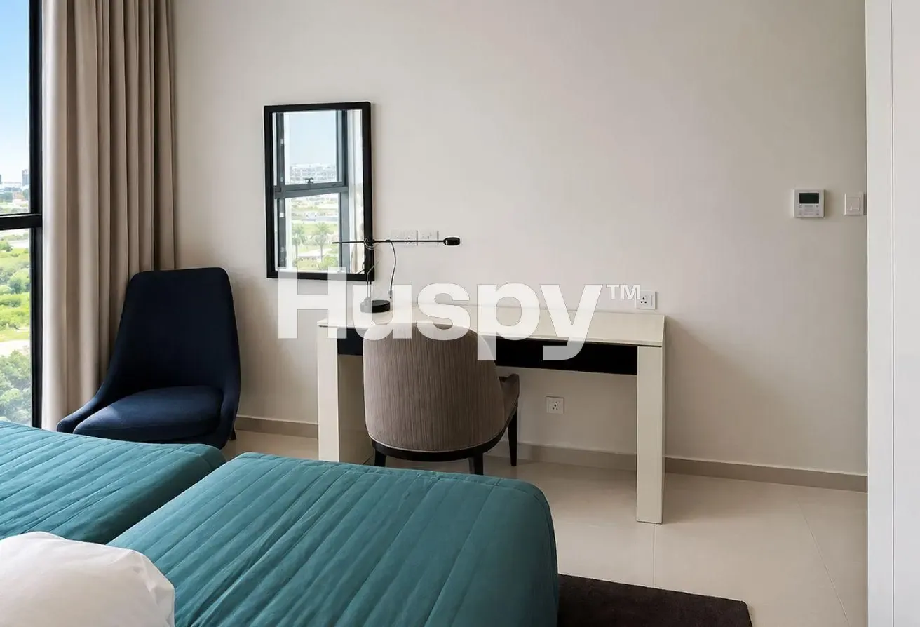 Fully Furnished | Vacant | Golf Course View