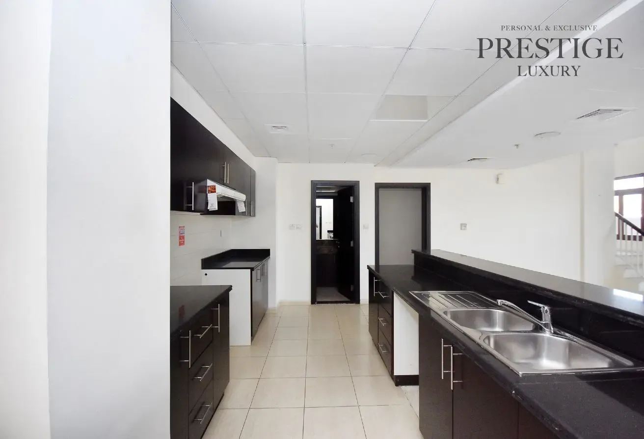 2BR Duplex | Ground Floor | Vacant 19 August