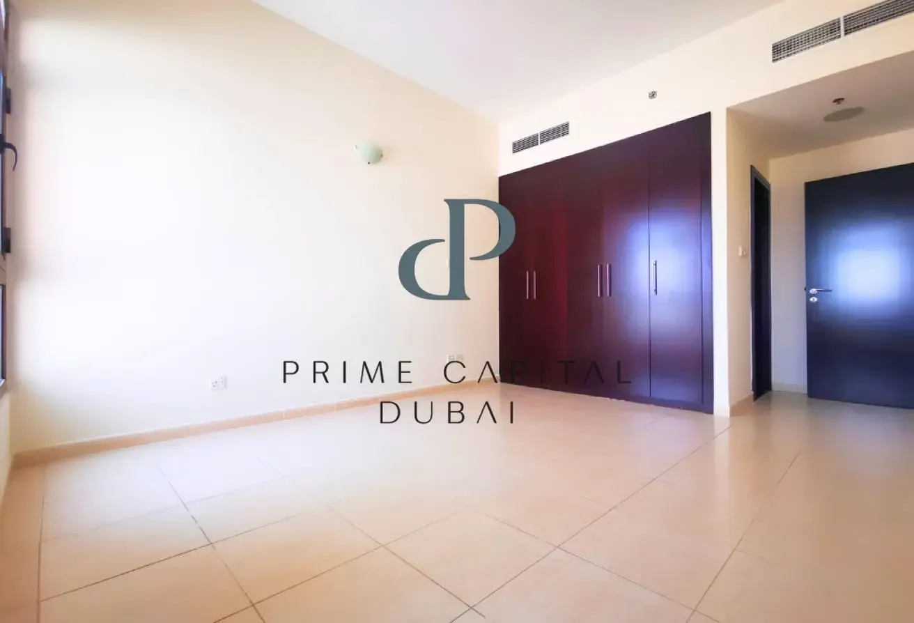 Bright 1BR | Open-Plan Layout |Available 18 Sept