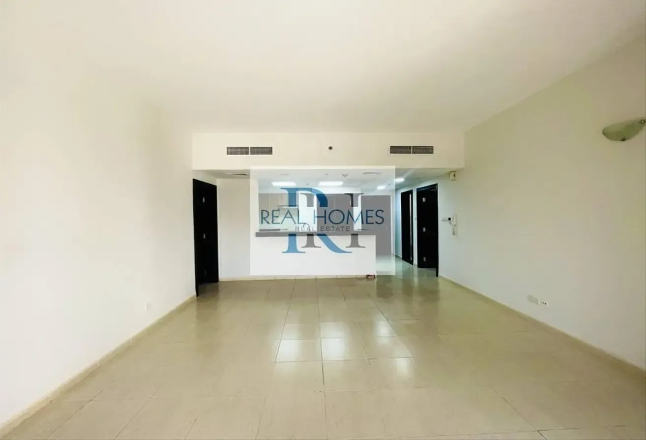 Pool View 2BR | Large Layout | Prime Location