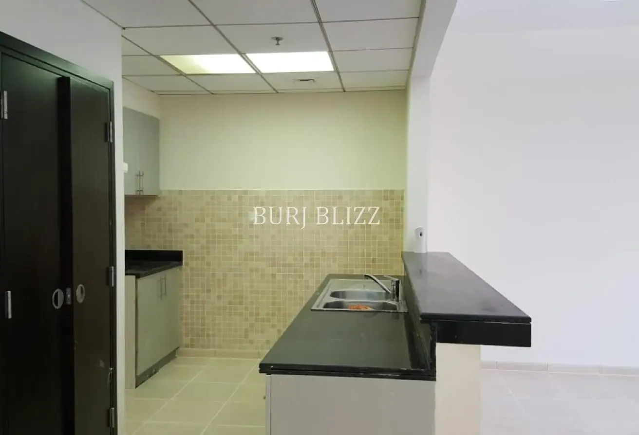 Spacious 1BR | Chiller under DEWA | Ready to Move