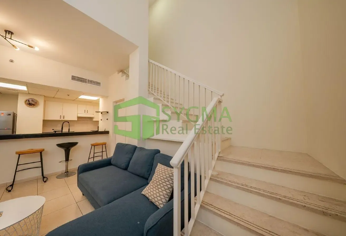 1 Bedroom Duplex | 12 Chqs | Pool Access
