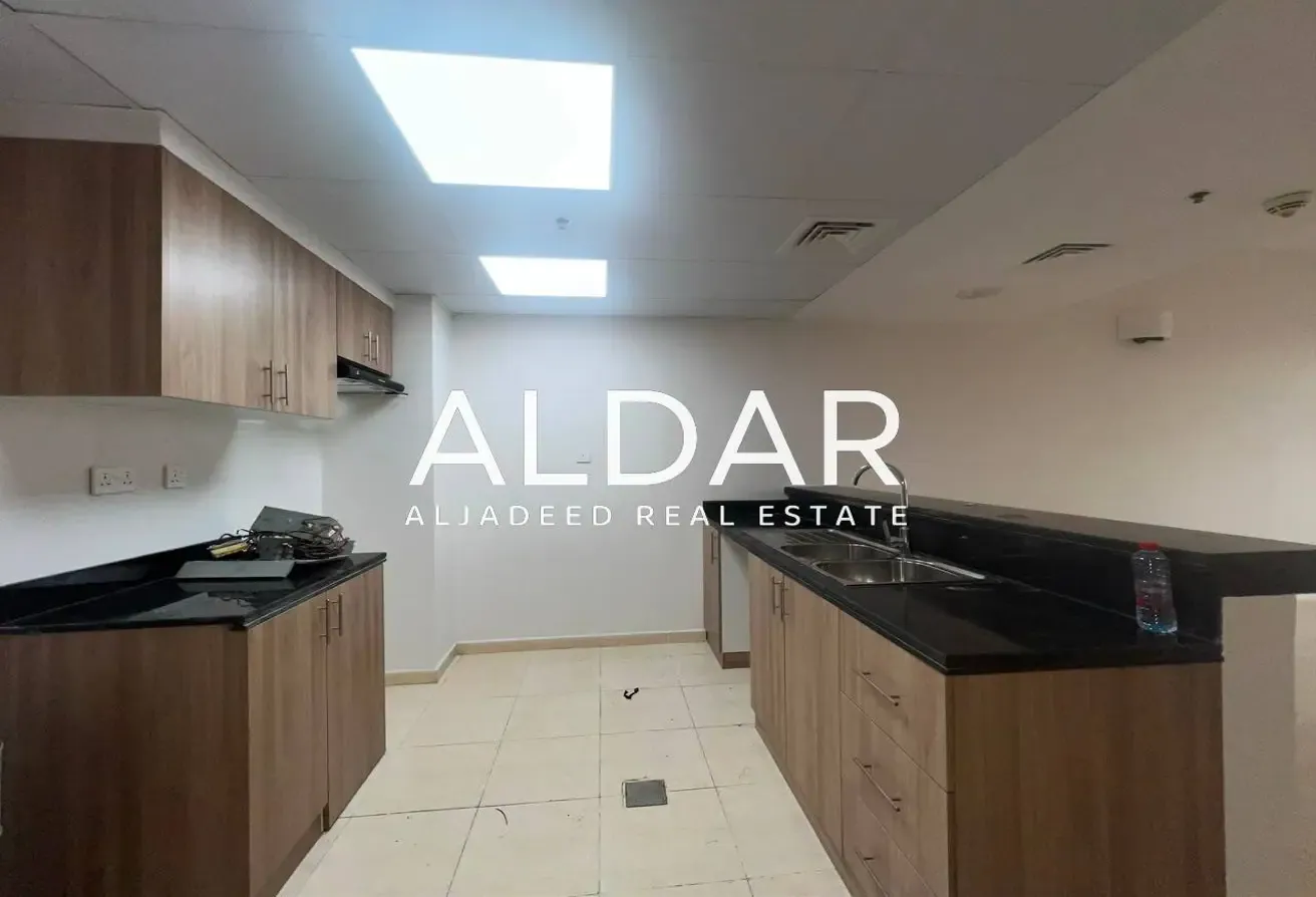 Closed To Mall | Fully Upgraded Unit  | Vacant