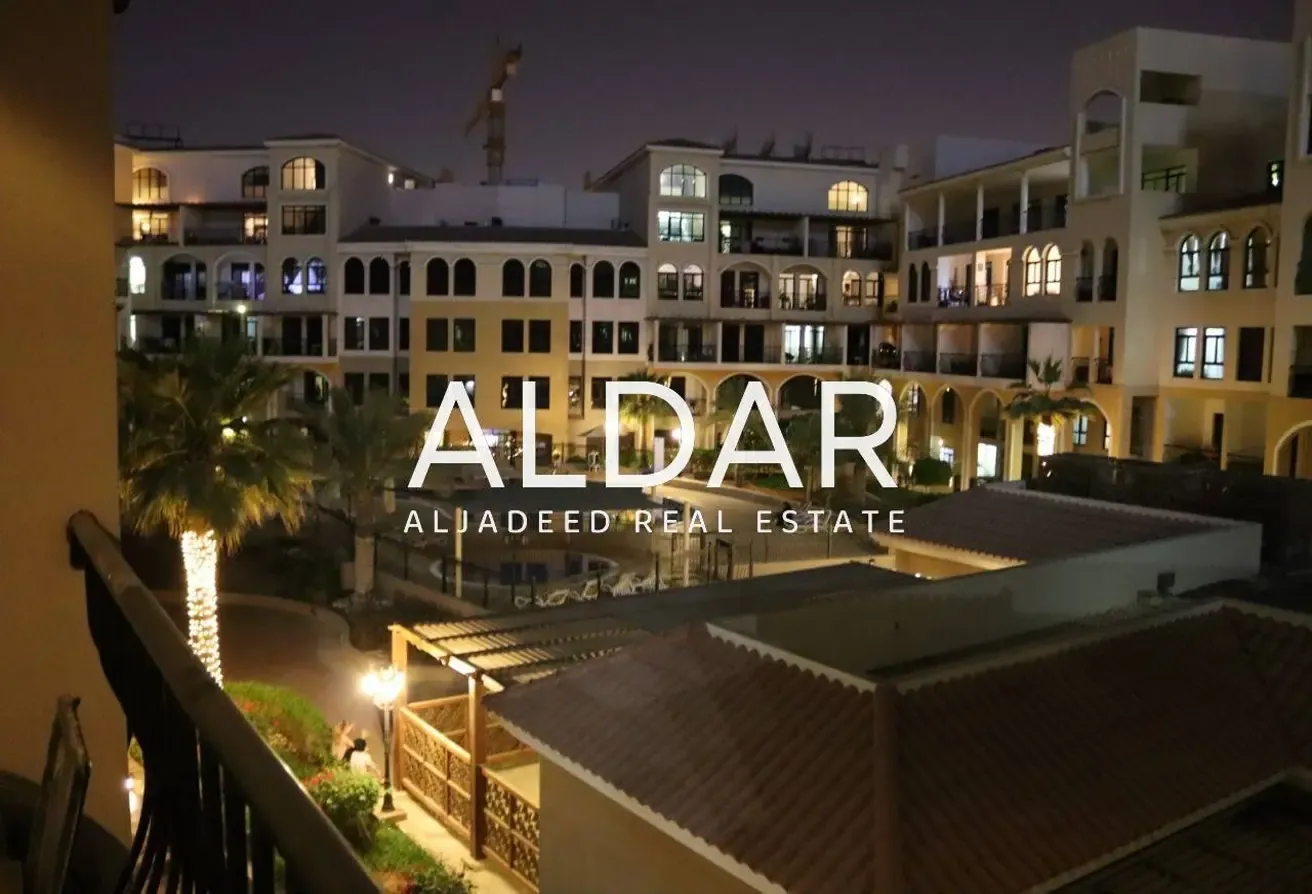 Closed To Mall | Fully Upgraded Unit  | Vacant