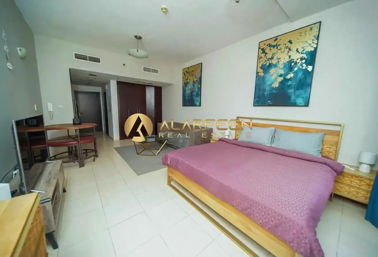 Specious | Pool View | Big Balcony | Prime Locatio