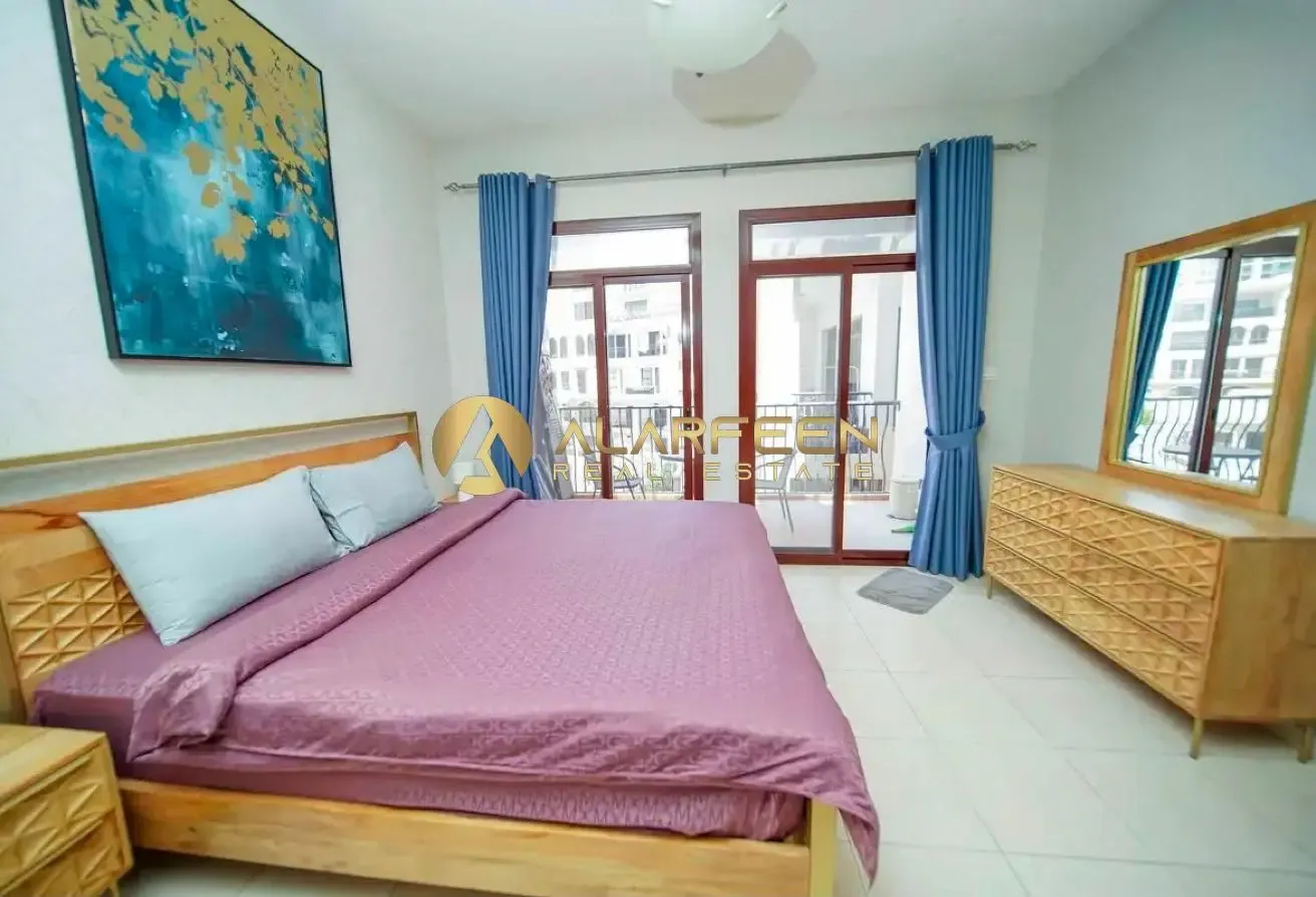 Specious | Pool View | Big Balcony | Prime Locatio