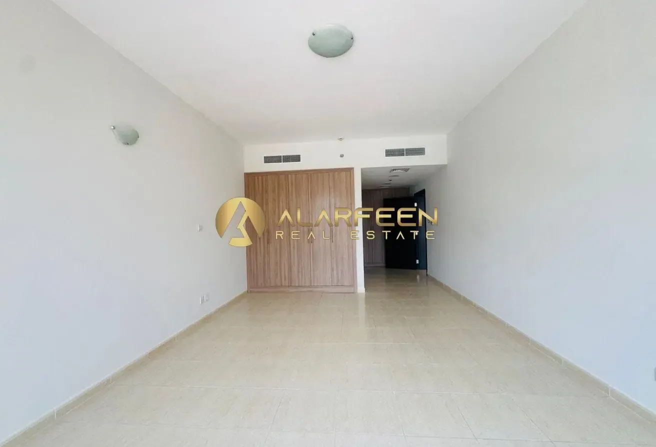 Large Layout | prime Location | Family Community