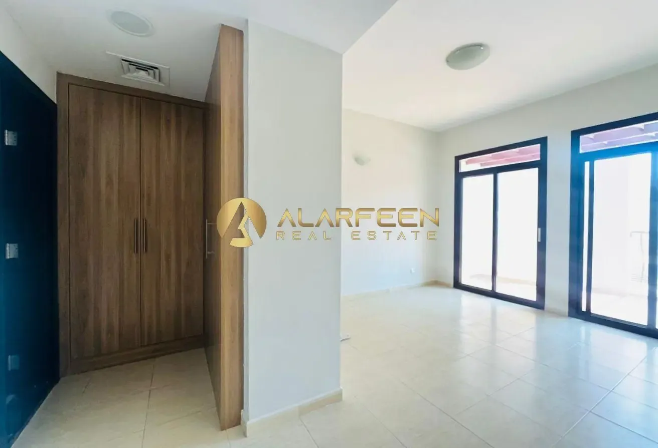 Large Layout | prime Location | Family Community